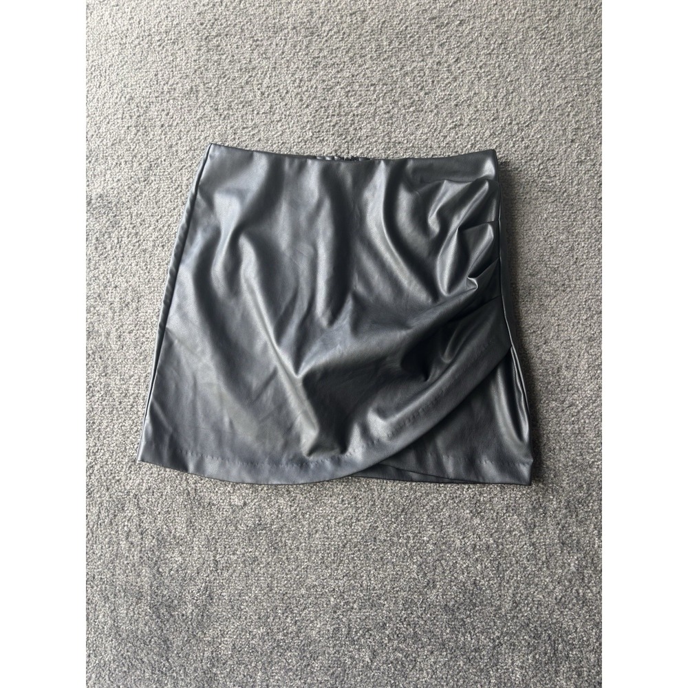 Know One Cares Women's Faux Leather Mini Size Medium M